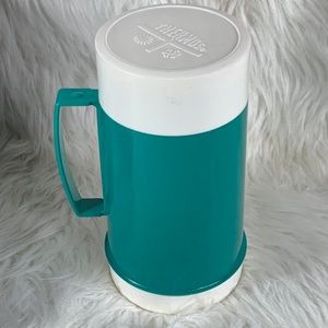 🟣$2/25 Vtg 10 Oz Narrow Green Insulated Thermos